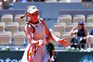 Elena Rybakina revela fórmula para ser número 1 em Roland-Garros