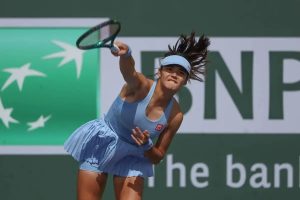 Emma Raducanu volta a confiar no treinador que a levou ao sucesso