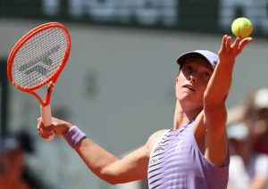 Iga Swiatek arrasa em paris e parece imbatível, diz Mats Wilander