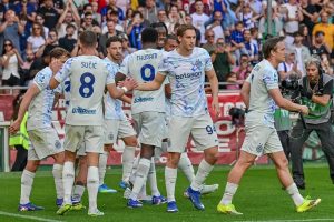 Inter needs one point to win the Scudetto against Parma.