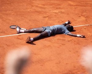 Kouame dazzles France: The new tennis idol in Paris.