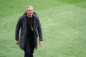 Luis Enrique criticizes PSG after unexpected defeat in Ligue 1.