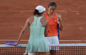 Madison Keys overcomes difficulties and advances at Roland Garros.