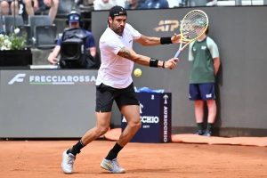 Matteo Berrettini eliminado na estreia em roma por Popyrin