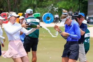 Nelly Korda shines in Mexico and wins her 18th LPGA title.