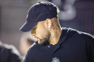 “Neymar out of Brazil’s friendlies: World Cup dream at risk.”
