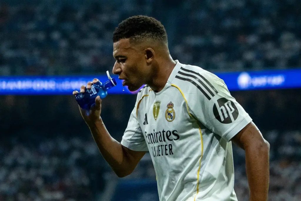 “Petition against Mbappé reaches 44 million, the largest petition in the world.”