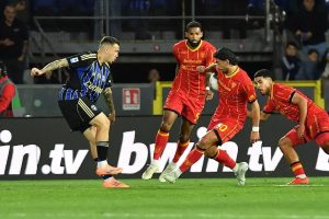 “Pisa descends to Serie B after defeat to Lecce in decisive match.”