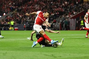 SC Braga demands 30 million for Zalazar, and Benfica is trying to negotiate.