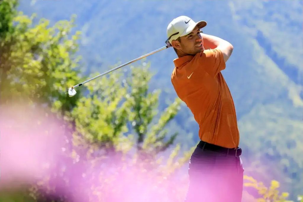 “Youtuber secures spot in PGA Tour with unexpected victory.”