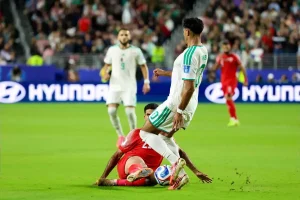 Algeria turns the game around against Jordan and eliminates the opponent from the World Cup.