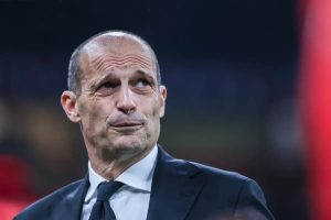 “Allegri may move to Napoli, but the risk of a legal battle with Milan is increasing.”