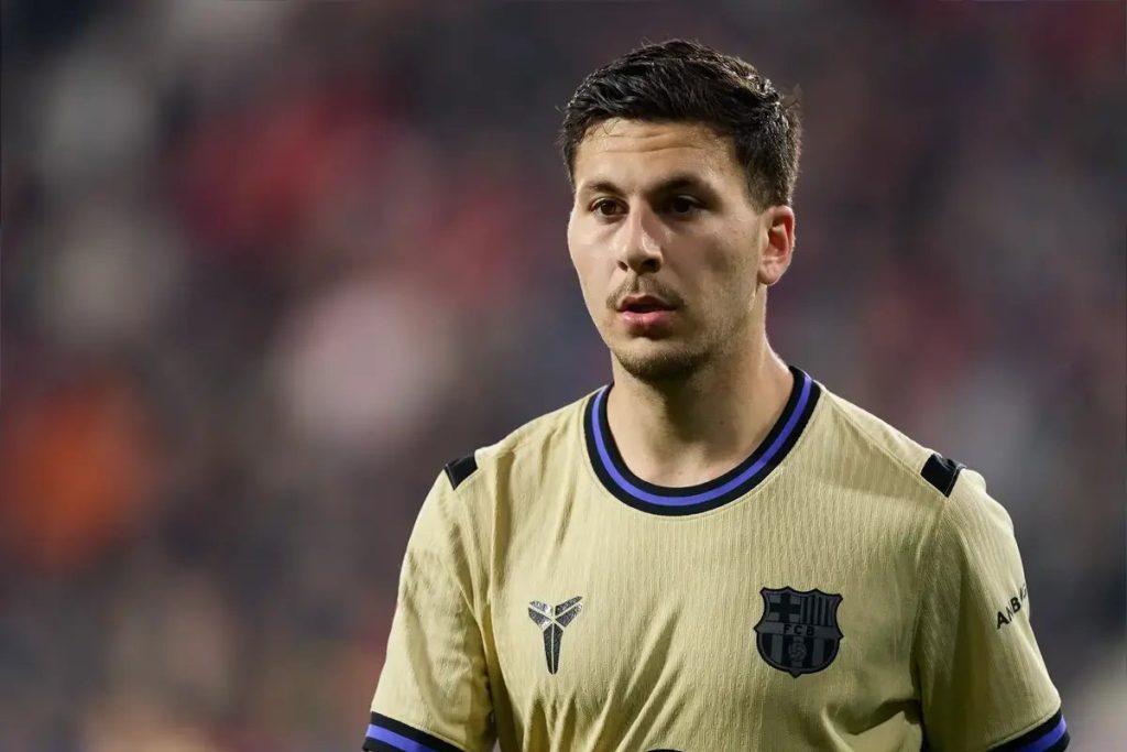 Barcelona prepara-se para despedidas de três jogadores importantes