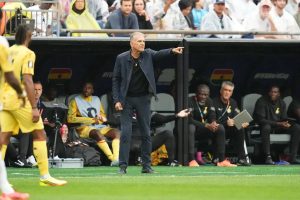 “Bellingham insults Carlos Queiroz during discussion in England-Ghana match.”