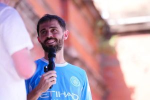 Bernardo Silva signs with Real Madrid and will be coached by José Mourinho.