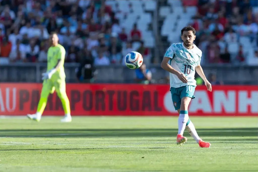 Bernardo Silva criticizes the expulsion of Rafael Leão in Portugal’s victory.