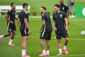 “Brazil without Neymar seeks a reaction against Haiti in Group C.”