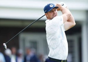Bryson DeChambeau achieves a 427-yard drive at the 2026 U.S. Open.