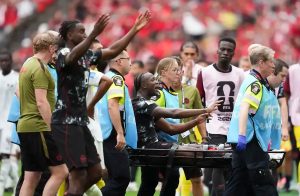 “Canada makes history at the World Cup, but Koné’s serious injury casts a shadow over the victory.”