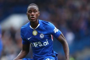 Chelsea demands €40 million for Chalobah amid interest from Inter and Como.