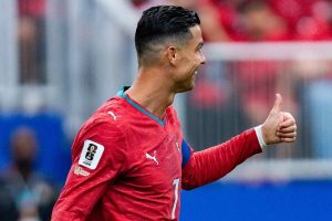 Cristiano Ronaldo emphasizes focus and unity in new message on Instagram.