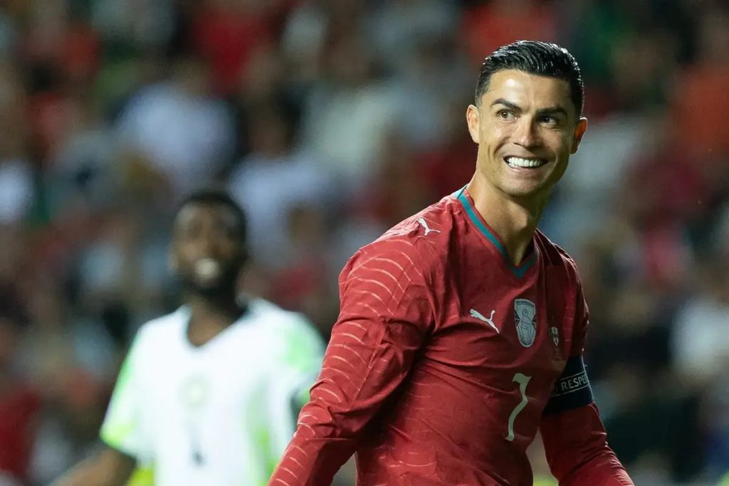 “Cristiano Ronaldo impresses CUF medical team with tests at 41 years old.”