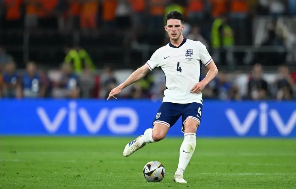 Declan Rice brilha com golo após ser nomeado vice-capitão de Inglaterra