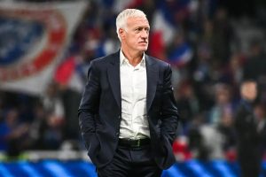 Deschamps alerta França para risco de excesso de confiança frente ao Iraque