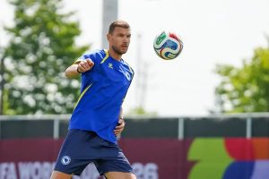 Dzeko admits to the end of his career after the 2026 World Cup.