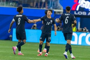 “Portugal secures leadership in Group D despite defeat against Turkey.”
