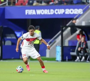 Galatasaray desiste de Bruno Fernandes e aposta em Can Uzun