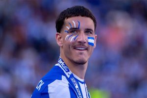 Galatasaray prepares an offer for Deniz Gül from FC Porto.