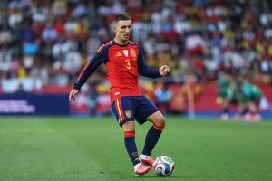 Grimaldo swaps Bayer Leverkusen for Atlético de Madrid for 25 million.