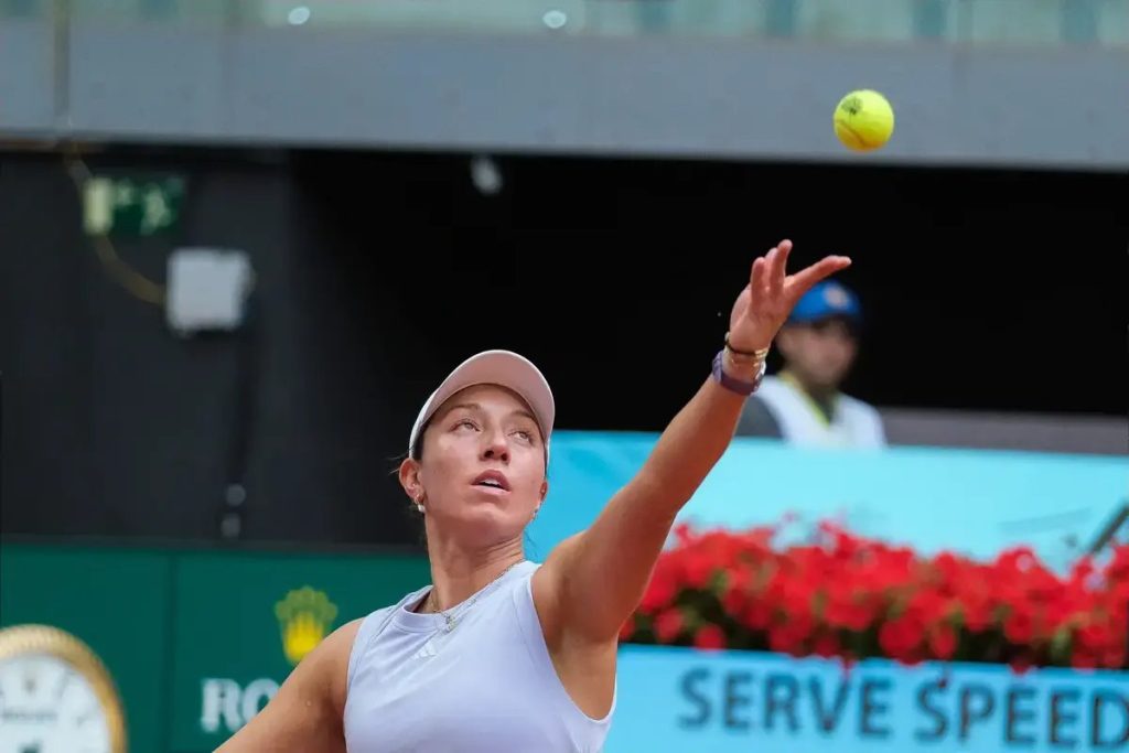 Jessica Pegula withdraws from the Queen’s Club tournament on a day of surprises.