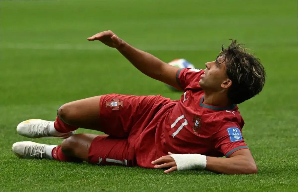 João Félix ignores the controversy with Rúben Dias and focuses on the coach’s ideas.