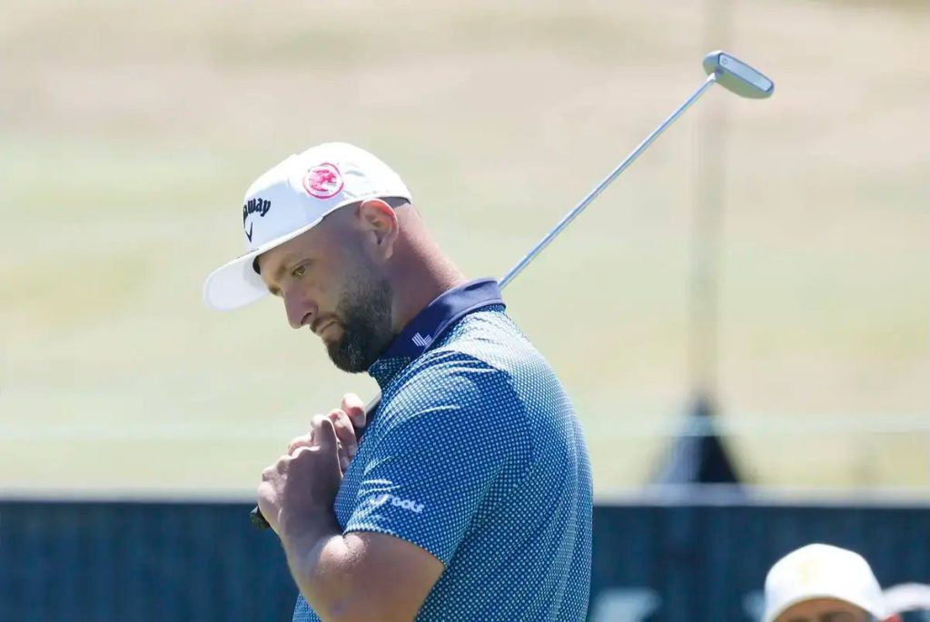 “Jon Rahm loses his temper over insult after mistake at the U.S. Open.”