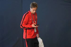 Kenan Yildiz returns to the starting lineup for the Turkey-Paraguay match in the 2026 World Cup.