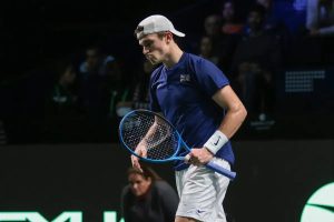 Chronic injuries hinder Jack Draper’s rise in world tennis.