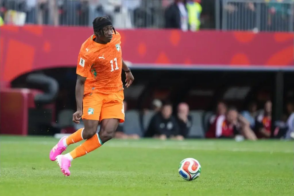 Liverpool reaches an agreement with Diomande and pressures RB Leipzig for the transfer.