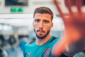 Manchester City offers new contract to Rúben Dias to block Real Madrid.