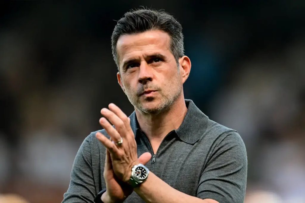 Marco Silva leads the new Benfica at the start of the pre-season.