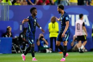 Matheus Cunha and Vinicius Junior lead Brazil to the top of Group C.