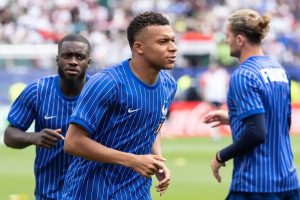 “Mbappé becomes the fastest to score 15 goals in World Cups.”
