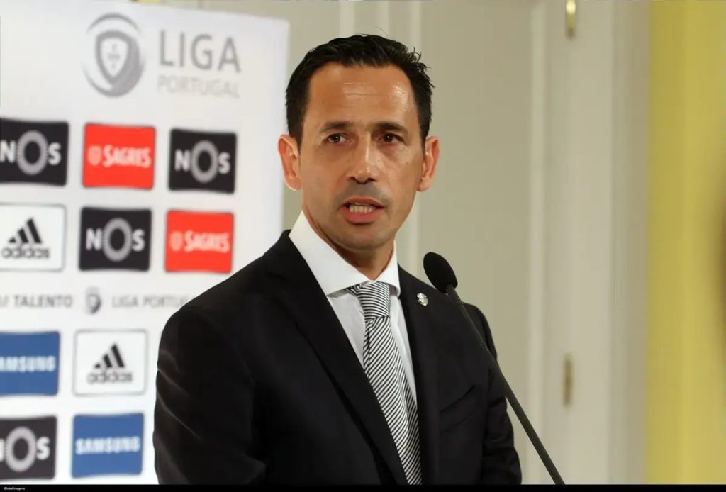 Pedro Proença highlights Roberto Martínez as the commander before the World Cup match.