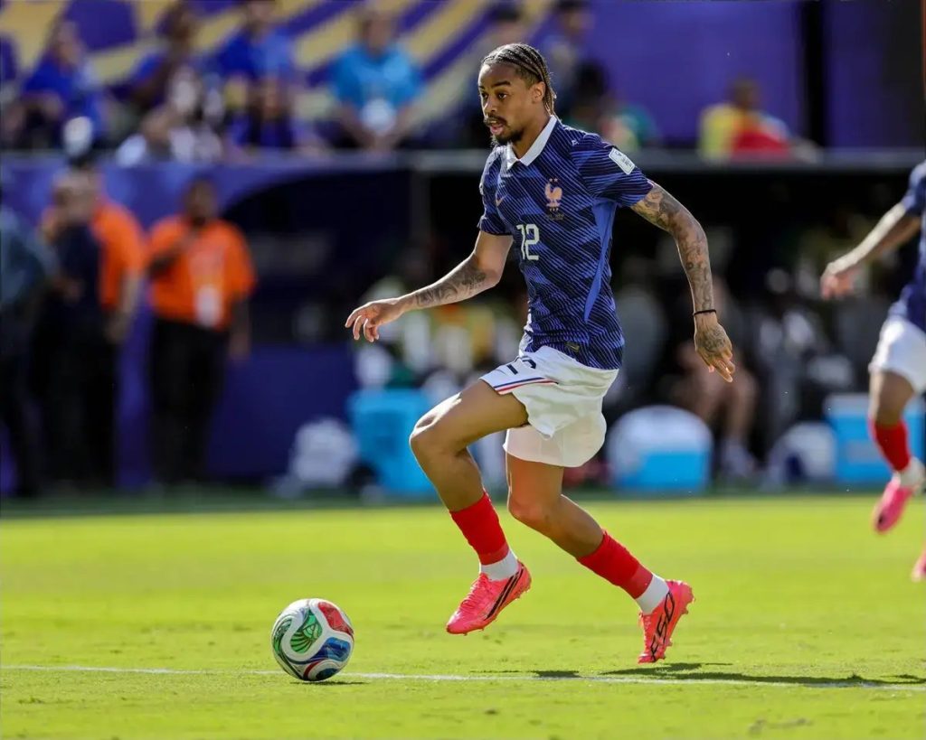 PSG rejects Arsenal’s offer for Barcola as a left winger.