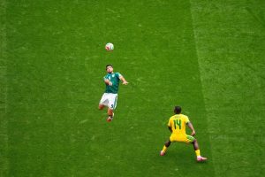 Raúl Jiménez, former Benfica player, scores with a header at the start of the 2026 World Cup.