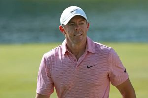 Rory McIlroy shines with comparison between Masters and Memorial.