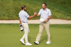 Scottie Scheffler leads the Travelers Championship after the second round.