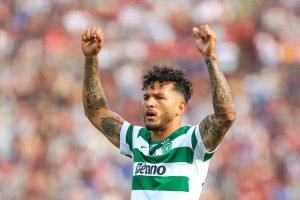 Sporting is preparing to defend Luis Suárez in the World Cup.