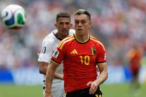 “Trossard stands out in Belgium’s draw while Merino is left frustrated.”